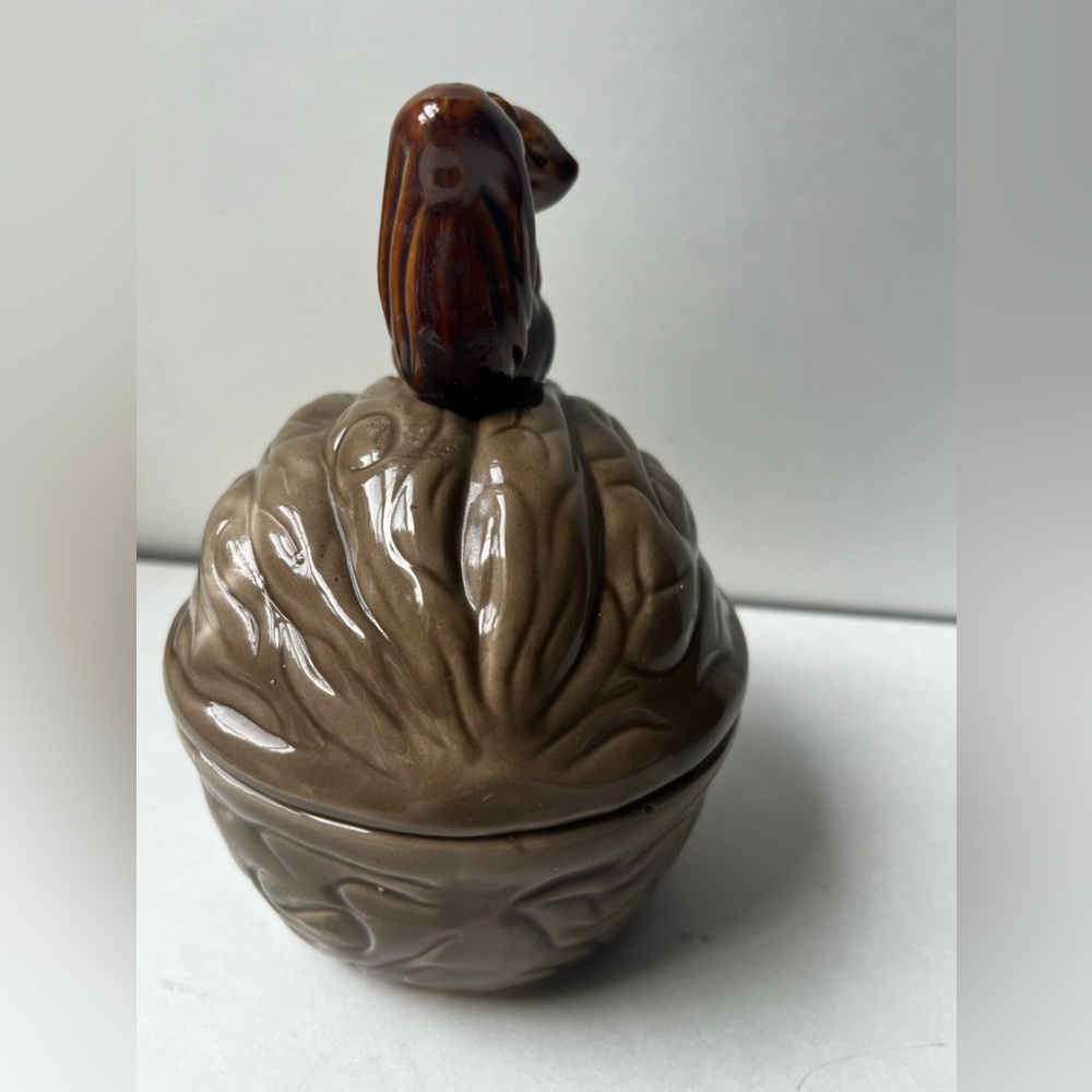 Vintage Ceramic Squirrel Dish - Picture 4 of 10